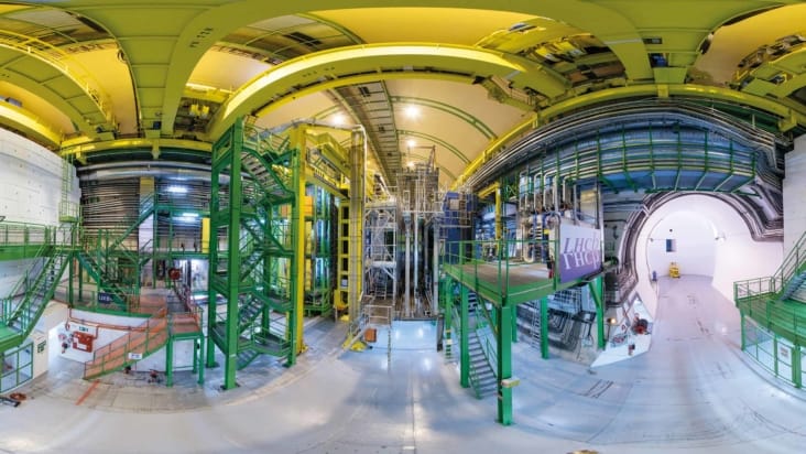 The LHCb experiment